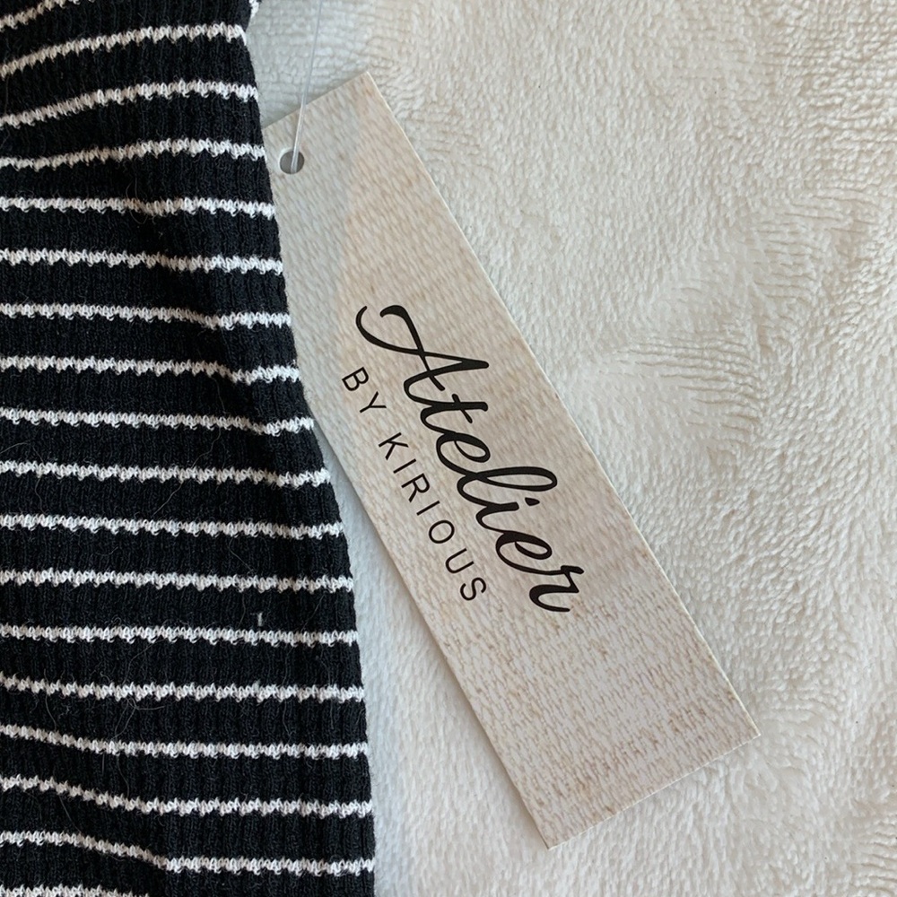 NWT Atelier by kirious black and white striped crop top zip collar - Picture 9 of 11